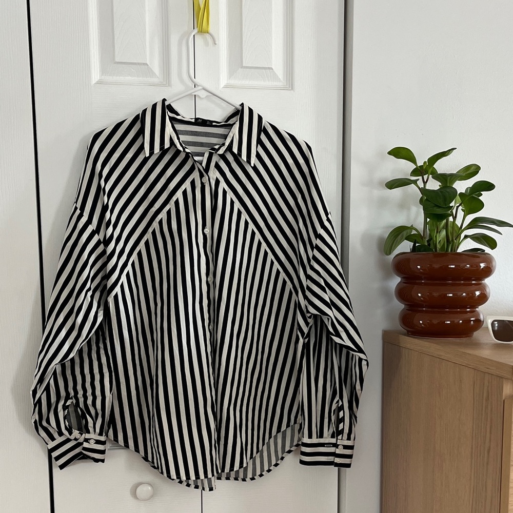 Express Black and White Striped Button Down Shirt